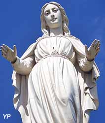 Statue de Notre Dame d'Hayange (doc. OT Val de Fensch)
