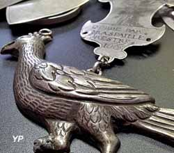 Maison des Archers - collier du roi