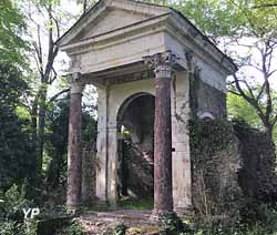 Les Montys - pavillon