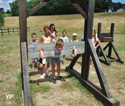 Camp de siège médiéval