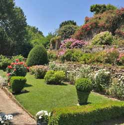 les terrasses à l'italienne (Jardins Le Sidaner)