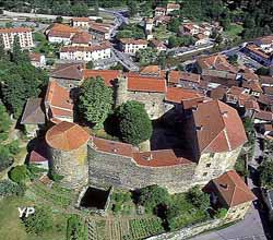 Château de Sain Bel (doc. M. Casoli)