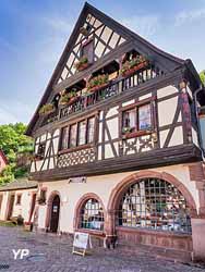 Maison Renaissance Ohnenstetter-Herzer le forgeron (1492) (doc. Office de Tourisme de la Vallée de Kaysersberg)
