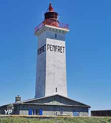 Phare et Fort de Penfret (doc. Association Plein Phare sur Penfret)