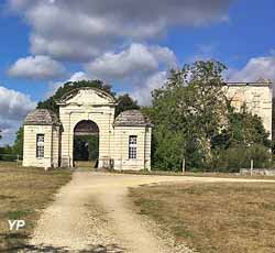 Château de Chavigny (doc. Catherine de Soyres)