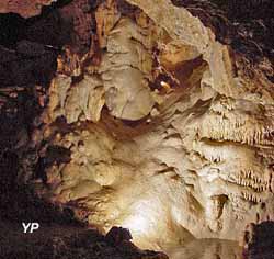 Grottes de Blanot (doc. Grottes de Blanot)