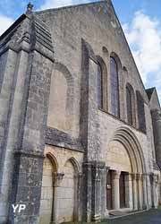 Abbaye Saint-Pierre (doc. Mairie de Chezal-Benoît)