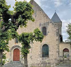 Église Saint-Saturnin (doc. Paroisse Saint Martin Val d'Amboise)