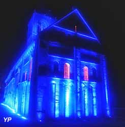 Vieille église de Thaon