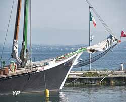 Barque La Savoie (Evian Tourisme et congrès - Benjamin Delerue)