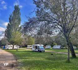 Aire pour camping car d'Heudicourt