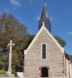 Chapelle Saint Pierre de Varennes-Bourreau (Office de Tourisme de Saint-Denis-d'Anjou)