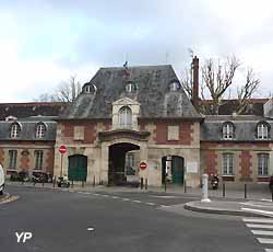 H&ocirc;pital Saint-Louis (Yalta Production)