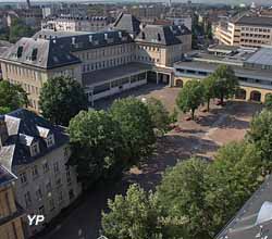 Lycée Louis Vincent (AC Nancy-Metz)