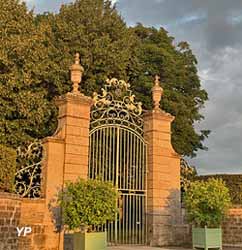 Potager fleuri du château de Lantilly
