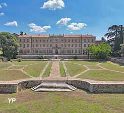 Château abbaye de Cassan (Château Abbaye de Cassan)