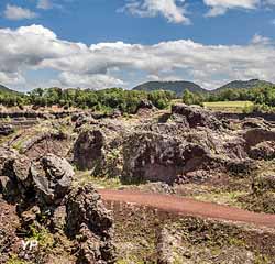 Volcan de Lempt&eacute;gy