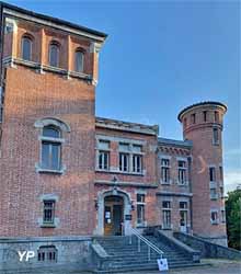 Ch&acirc;teau de Roz&egrave;s (Patrimoine en Couserans)