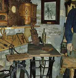 Mus&eacute;e des outils d'hier