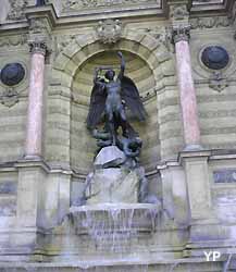 Fontaine Saint-Michel (Yalta Production)