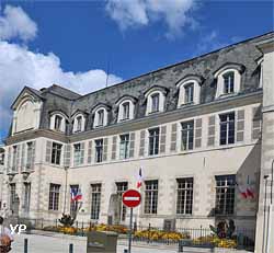 Ancienne abbaye Saint-Croix - Gendarmerie